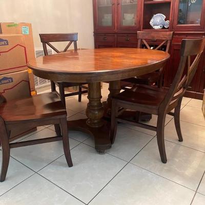 Dining table with 6 Pottery Barn chairs