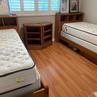 Ethan Allen Twin Bdrm set