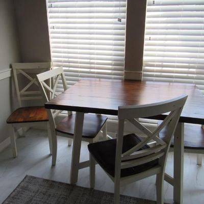 Kitchen table with 4 chairs