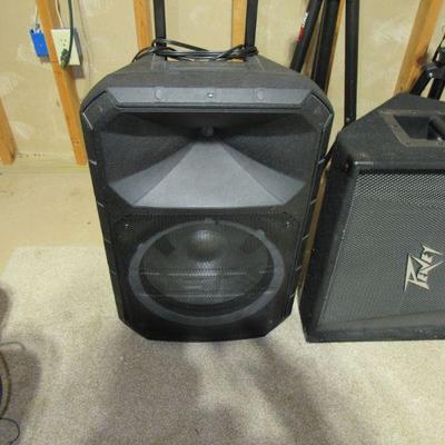 ION Speaker with tripod stand