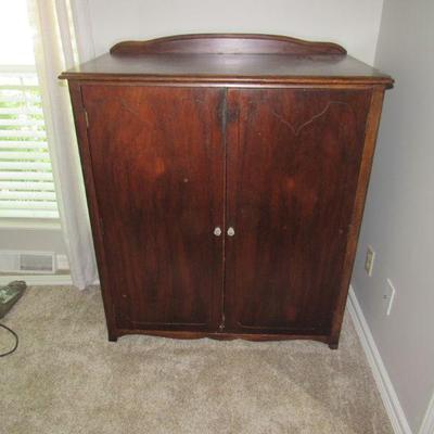 Small wardrobe