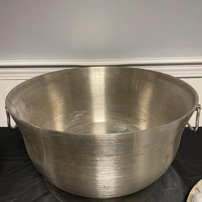 Frontgate huge Ice bucket