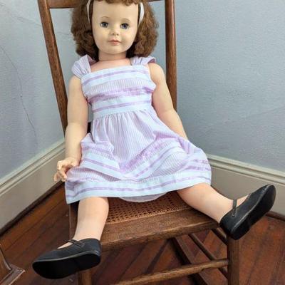 Vintage doll - Mattel?