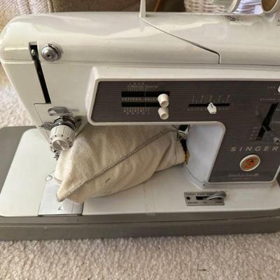 Singer Touch & Sew sewing machine
