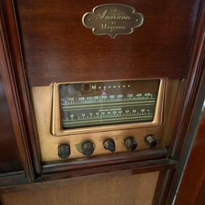 VINTAGE:  The American by Magnavox