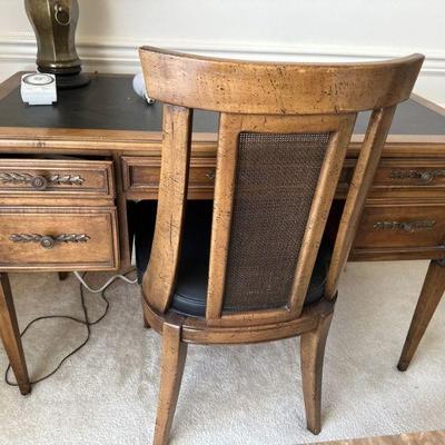Office desk & chair (front view)