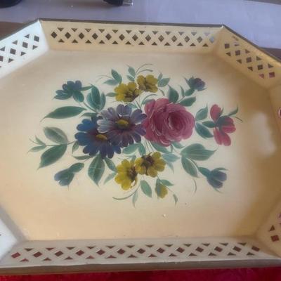 Trays 