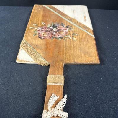 DECORATIVE CUTTING BOARD