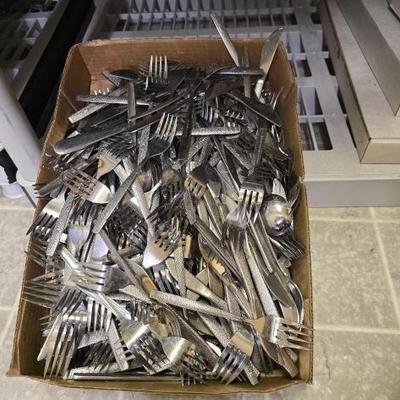 #50296 • Stainless Silverware
