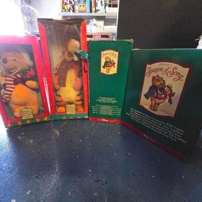 #20618 • 4 Disney Christmas Figurines
