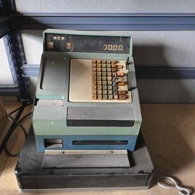 #13072 • Vintage NCR Cash Register
