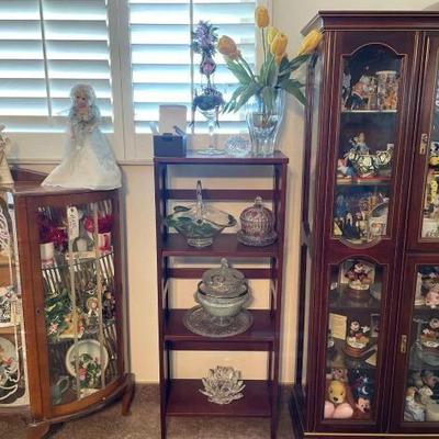 #60082 • Crystal Glass Pieces and Display Unit
