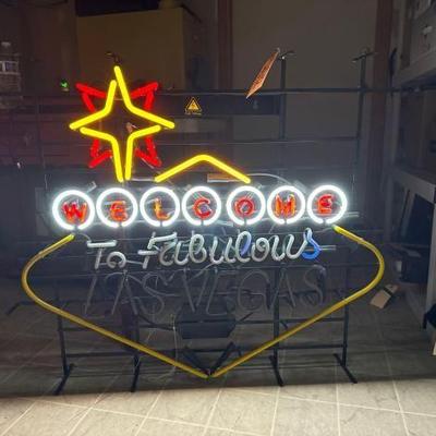 #50542 • Welcome To Fabulous Las Vegas Neon Sign
