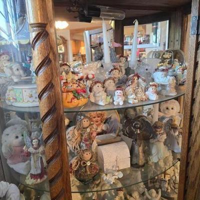 #60594 • Dreamsicles Figurines, Candle Holders, Porcelain Statues, and Decorative Plate
