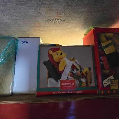 #20616 • 4 Disney Christmas Figurines
