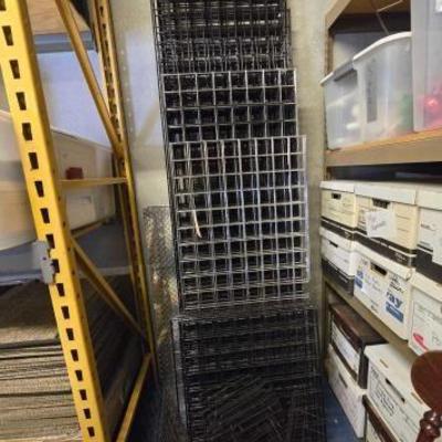 #20560 • Metal Shelfs
