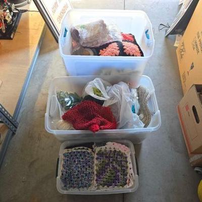 #12170 • Crochet Knitted Mats and Scarfs
