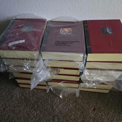 #60060 • 18 Sets of Disney Christmas Ornaments
