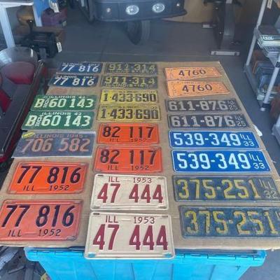 #6538 • 11 Pairs of Illinois License Plate and 1 single plate.
