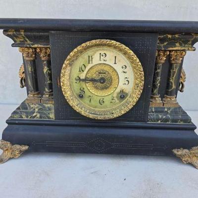 #13022 • Vintage Ingraham Victorian Mantle Clock

