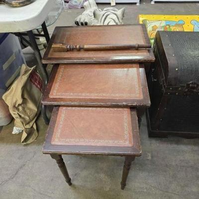 #1640 • 3 Vintage End Tables
