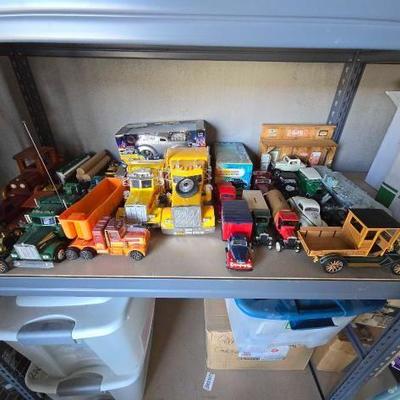 #12012 • Model Toy Collection
