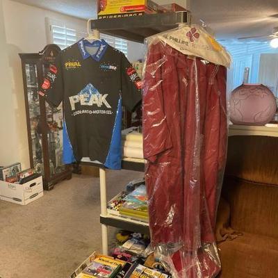 #60866 • Racing Shirt and a Graduation Gown
