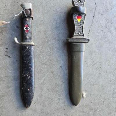 #22006 • 2 Knives

