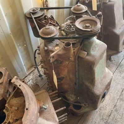 #2530 • Ford Engine

