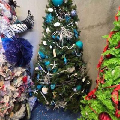 #20038 • Beach Theme Christmas Tree
