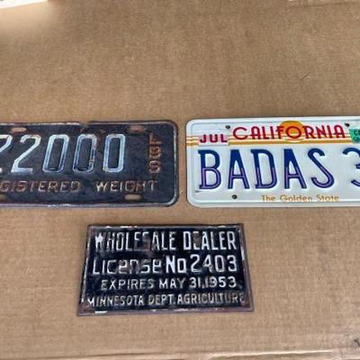 #6512 • 2 License Plates and 1 Plate
