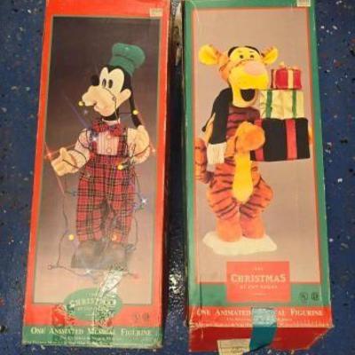 #20614 • 2 Christmas Disney Figurines
