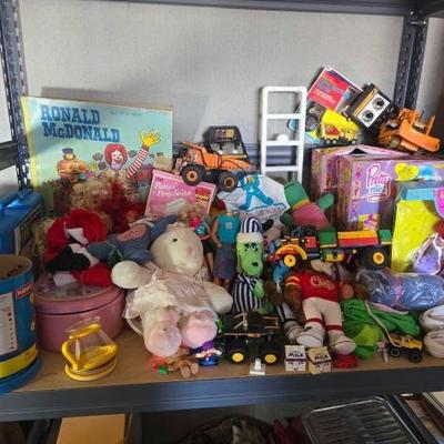 #13108 • Vintage Toy Collection
