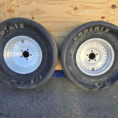 #22114 • 2 Center Line Wheels
