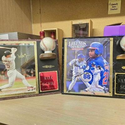 #50238 • Mark Mcgwire and Sammy Sosa Autographed Memorabilia
