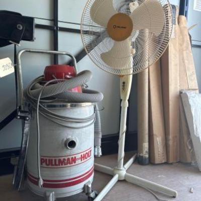 #24604 • Vintage Pullman White Holt Shop Vac & Peronist Fan
