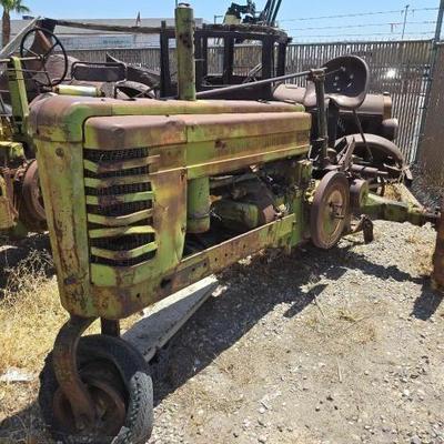 #62 • John Deere Tractor
