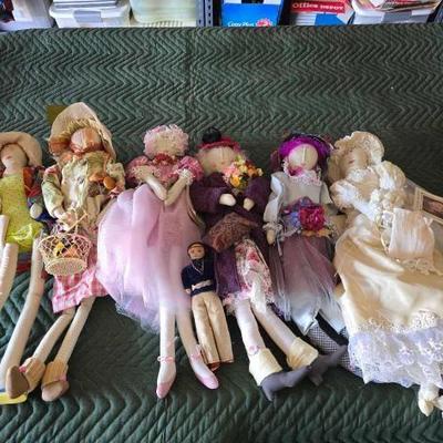 #12108 • Carmen Manago Doll Collection
