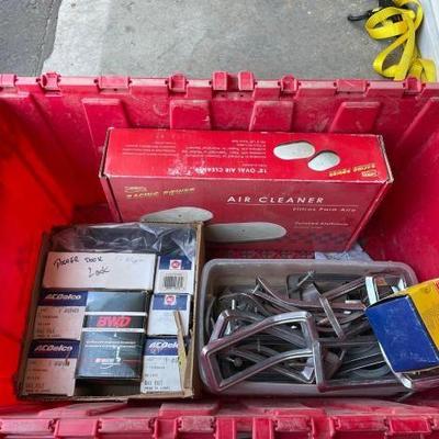 #6598 • Tote of Car Parts
