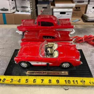 #20718 • 3 Chevrolet Model Cars
