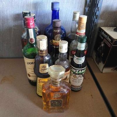 #12156 • (11) Bottle Collection
