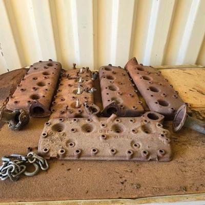 #2504 • 5 Classic Car Parts
