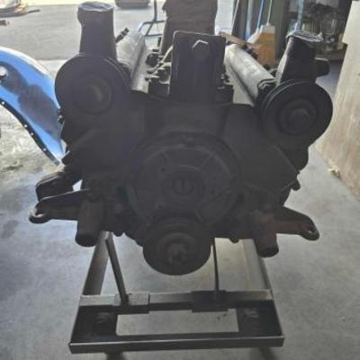 #22030 • Engine & Stand

