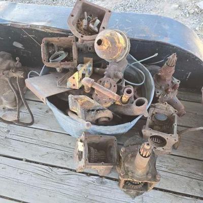 #2418 • Vintage Transmission Parts
