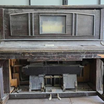 #24008 • Dagmar Antique Piano
