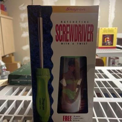#50210 • Snap-On Ratcheting Screwdriver with 16oz Stein
