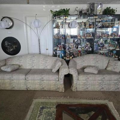 #60030 • Two Couches
