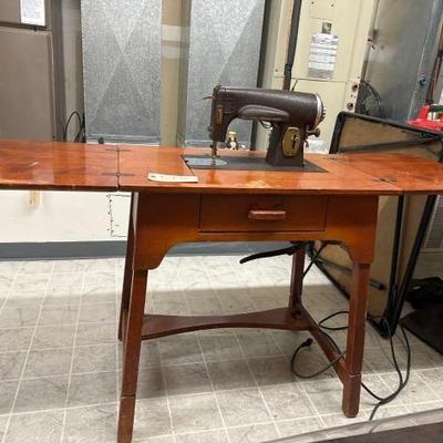 #50626 • Vintage Folding Sewing Table
