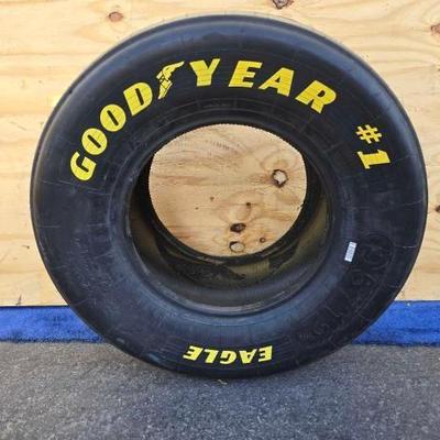 #22126 • 1 Nascar Wheel with Signature from Bobby Gordon
