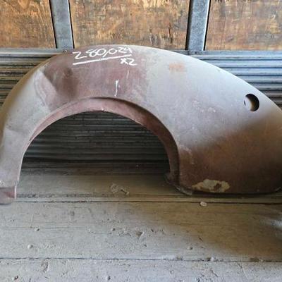 #2824 • 2 Classic Vehicle Fenders
